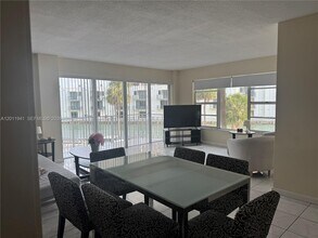 Building Photo - 11111 Biscayne Blvd