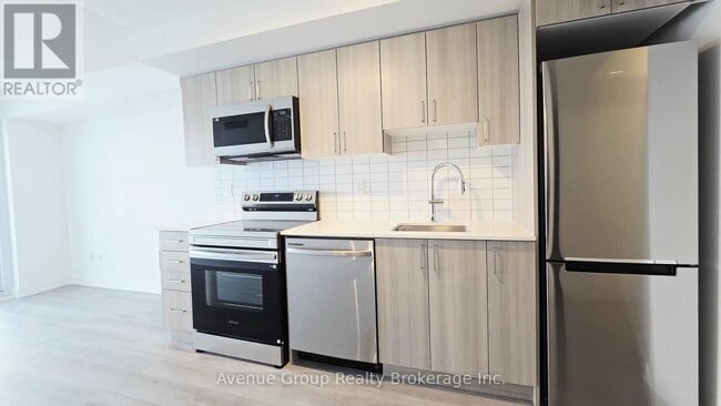 Building Photo - 1010 Sandy Beach Rd