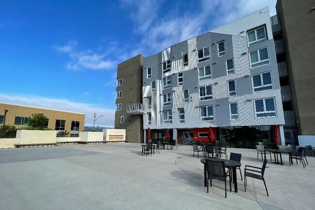 Foto del edificio - 4320 44th St