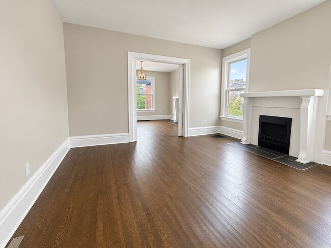 Foto del edificio - 1566-1568 Clifton Ave