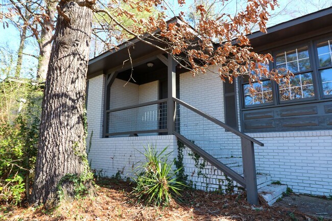 Foto del edificio - Large Family Home Pell City, AL