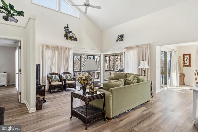 Building Photo - 18530 Drayton Hall Rd