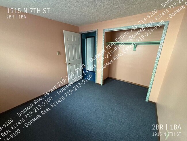 Foto del edificio - $500 OFF the first month of rent! Two bedr...