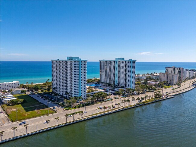 Building Photo - 1201 S Ocean Dr