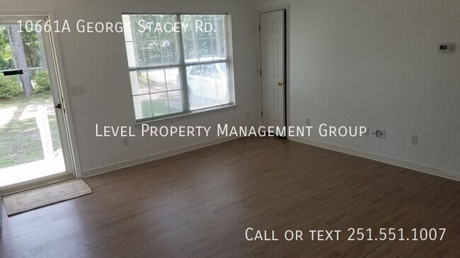 Foto del edificio - 10661 George Stacey Rd
