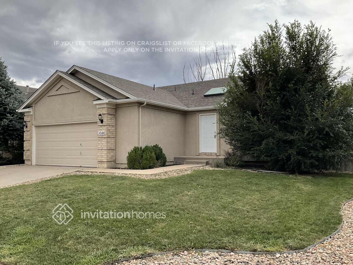 Primary Photo - 1086 Clogger Ln
