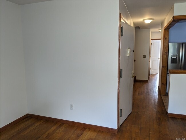 Building Photo - 53 Woods Pl