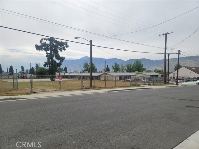 Foto del edificio - 545 N 2nd St