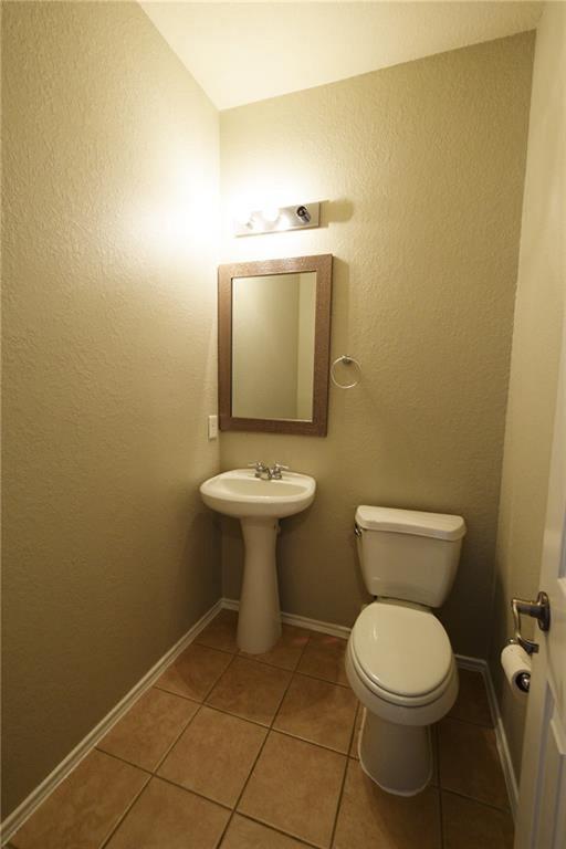Foto del edificio - 18018 Hillock Glen Ln