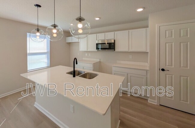 Foto del edificio - 8570 Cheryl Ann Ln