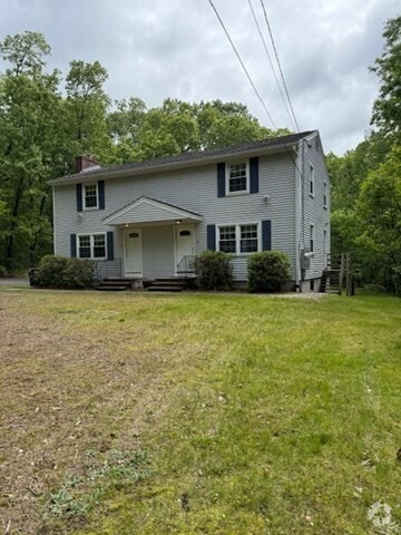 Building Photo - 607-609 Flat Hill Rd