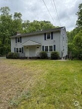 Building Photo - 607-609 Flat Hill Rd