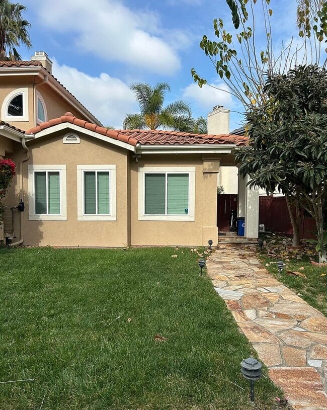 Building Photo - 9476 Hito Ct