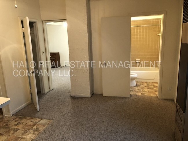 Foto del edificio - 877 Starkweather St