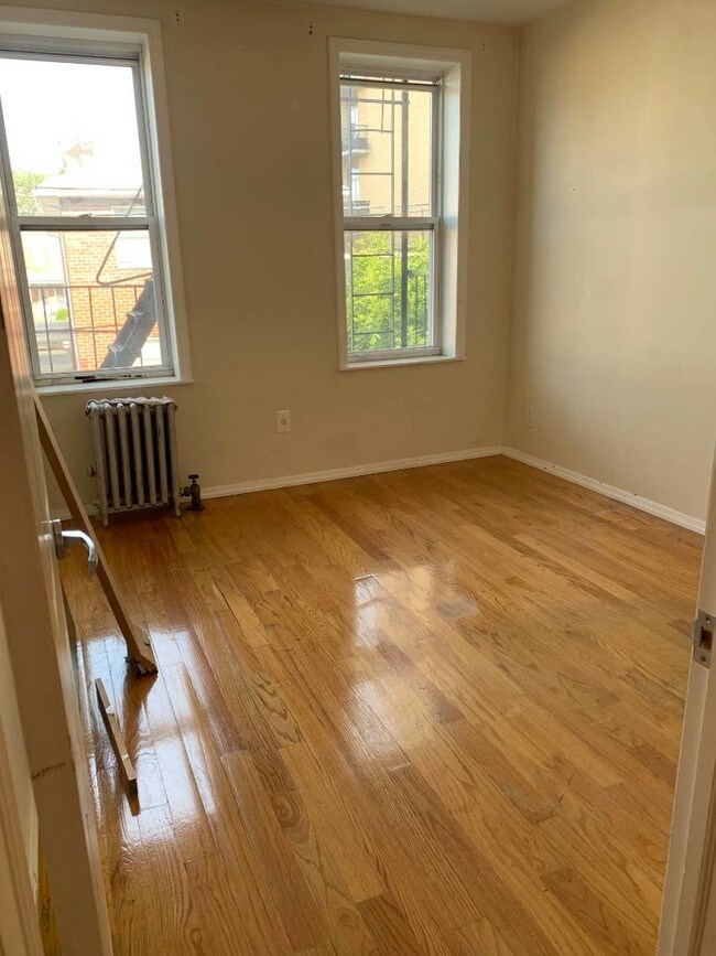 Foto del edificio - 16 Van Sicklen St