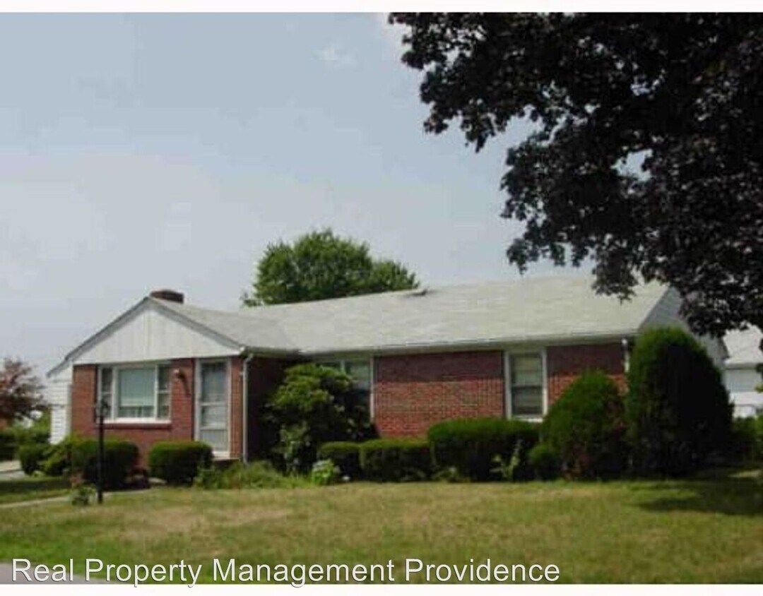 Foto principal - 3 br, 2 bath House - 38 Bennett Avenue