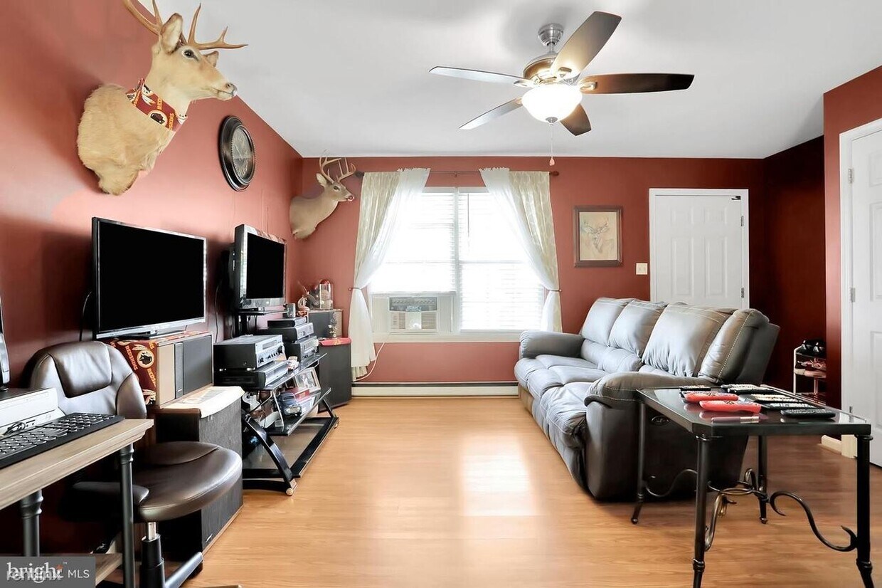 Primary Photo - 2 br, 2 bath Condo - 136 Arch St