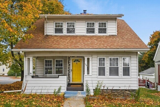 Building Photo - 110 Beverly Rd