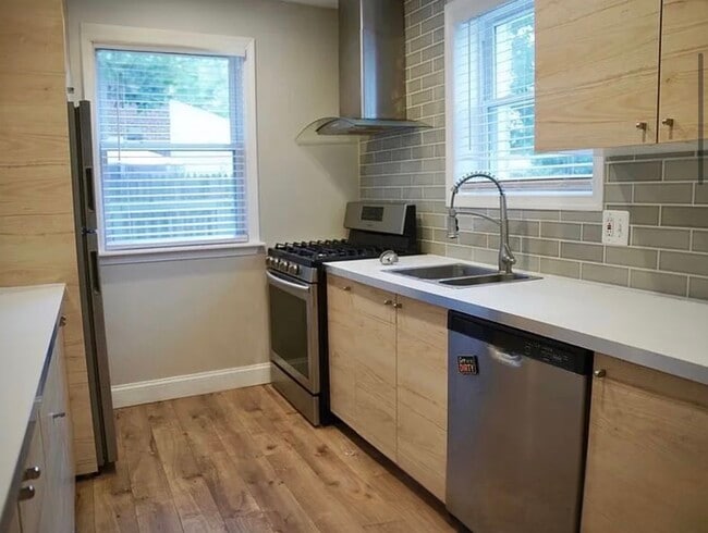 Photo - 2230 Houston St Townhome