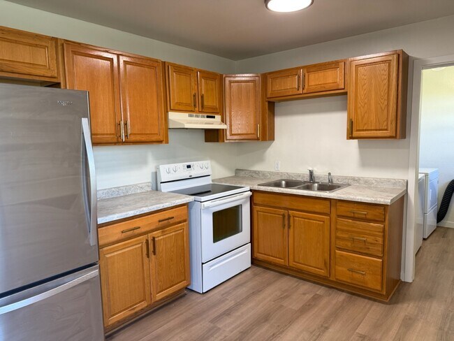Foto del edificio - 280 Drinkward St NW