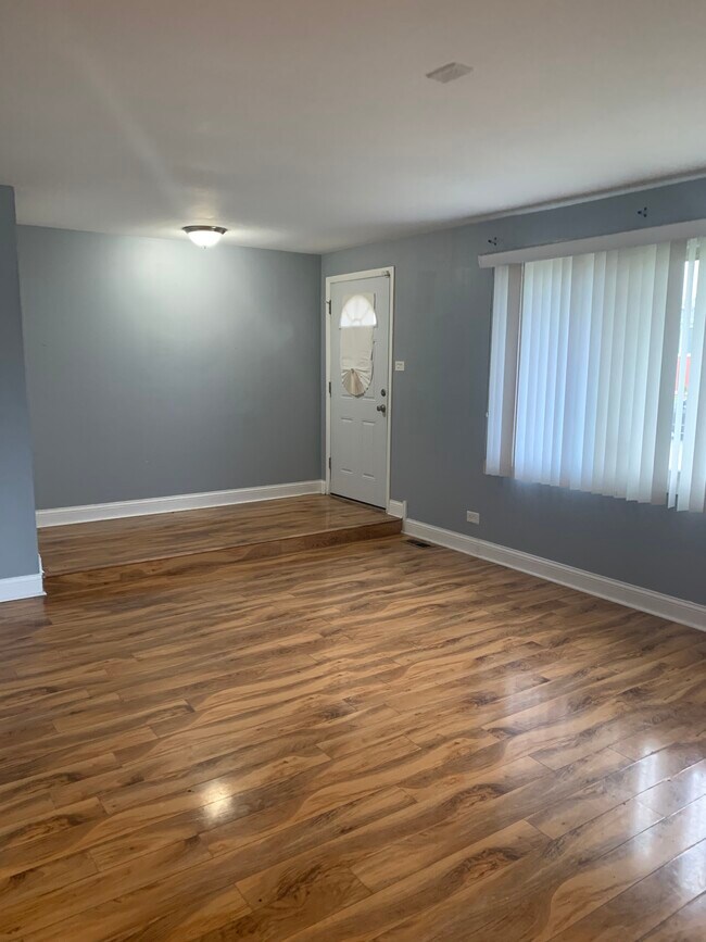 Living Room - 18106 Birch Ave