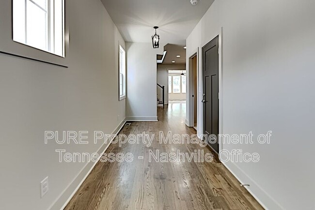 Photo - 634 B Vernon Ave Townhome