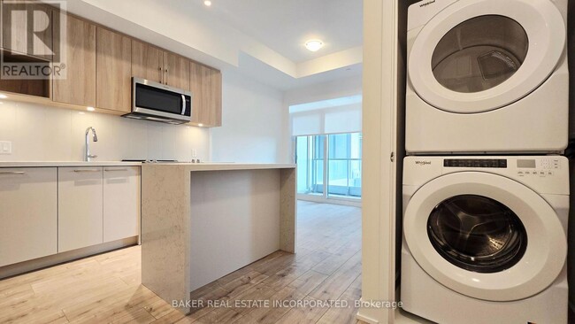 Building Photo - 500 Plains Rd E