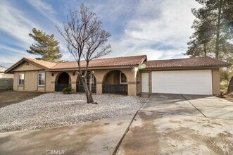Building Photo - 17433 Sultana St