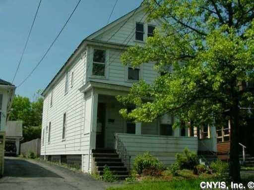 Primary Photo - 227-29-229 Lakeview Ave