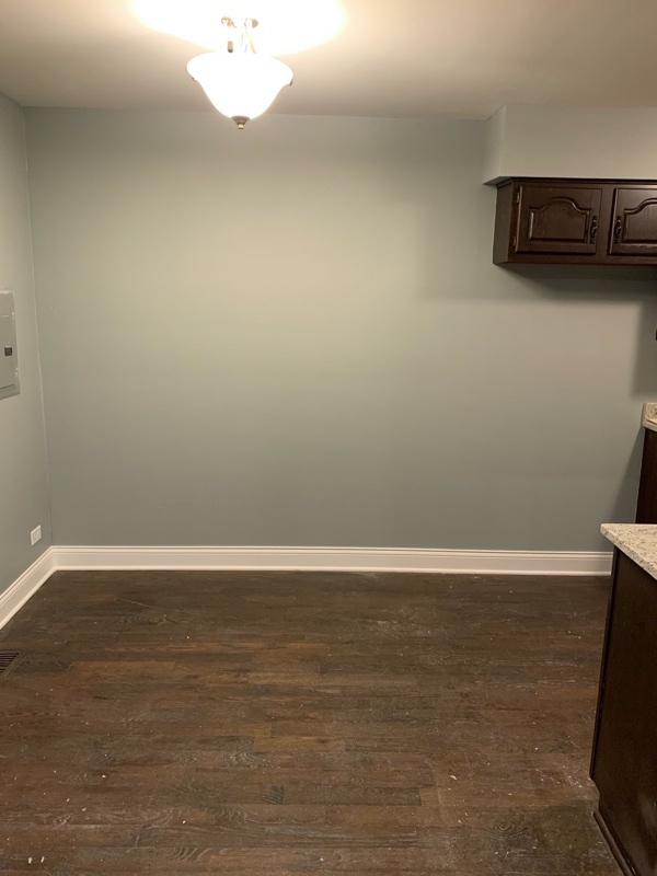 Foto del edificio - 325 Arrowhead Ln