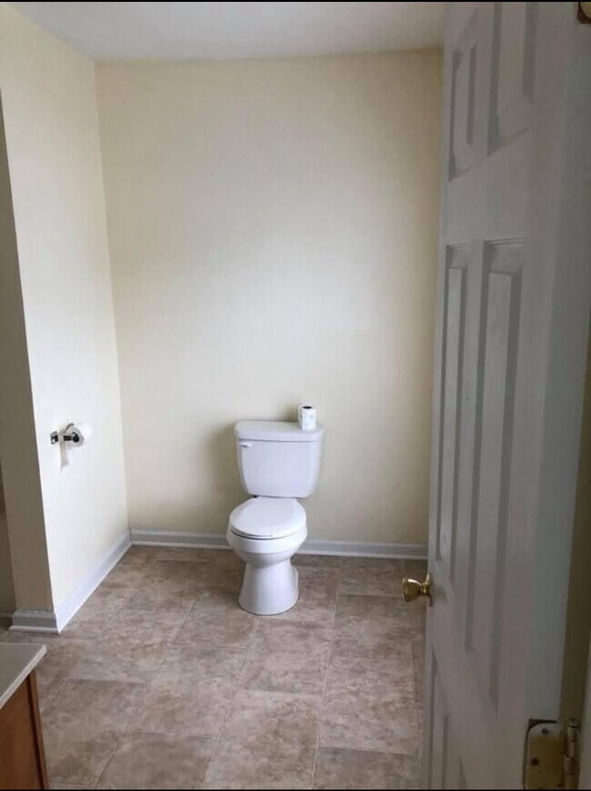 Foto del edificio - 106 W Railroad Ave