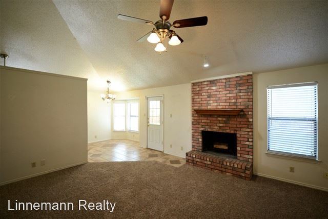 Foto del edificio - 3 br, 2 bath House - 2711 Wildflower Drive