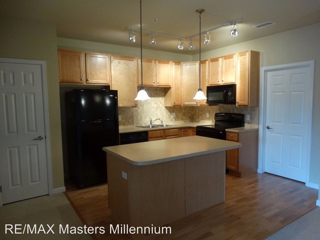 Building Photo - 2 br, 2 bath House - 16650 Las Ramblas Ln #K