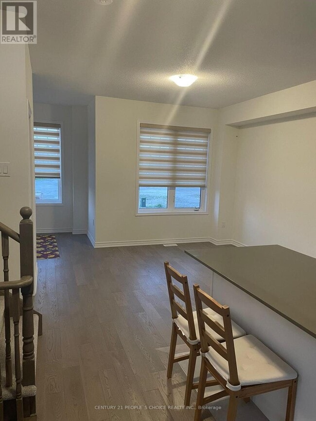 Photo du bâtiment - 165 Village Gate Dr