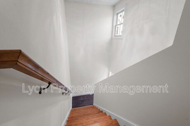 Foto del edificio - 183 Congress Ave