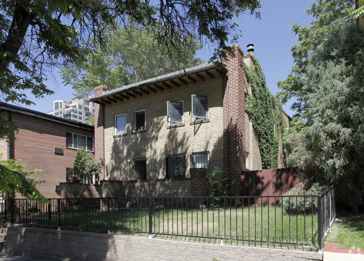 Primary Photo - The Argosy Apartments