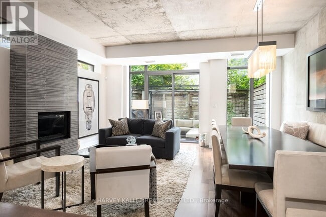 Building Photo - 301 Mutual St