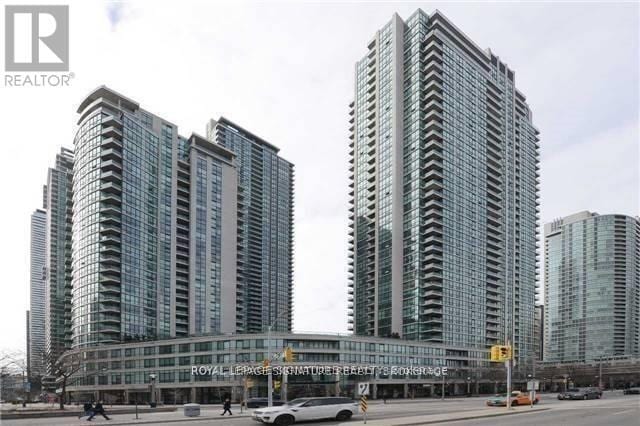 Building Photo - 16 Yonge St