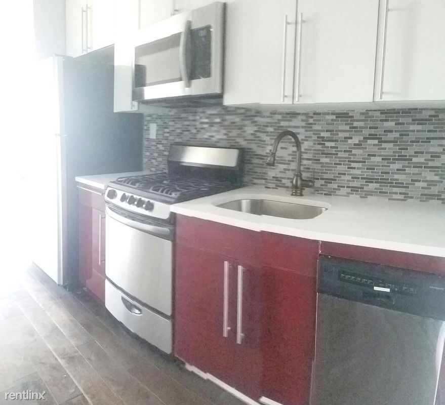 Foto del edificio - 310 E 126th St