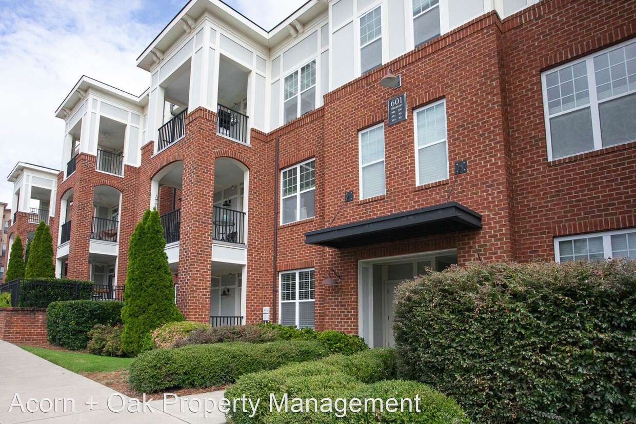 Primary Photo - 1 br, 1.5 bath House - 601 Finsbury St #104