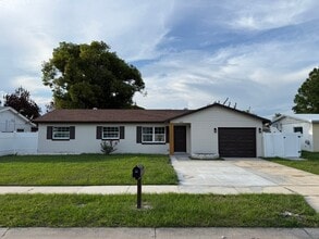Building Photo - 4049 Castlegate Dr