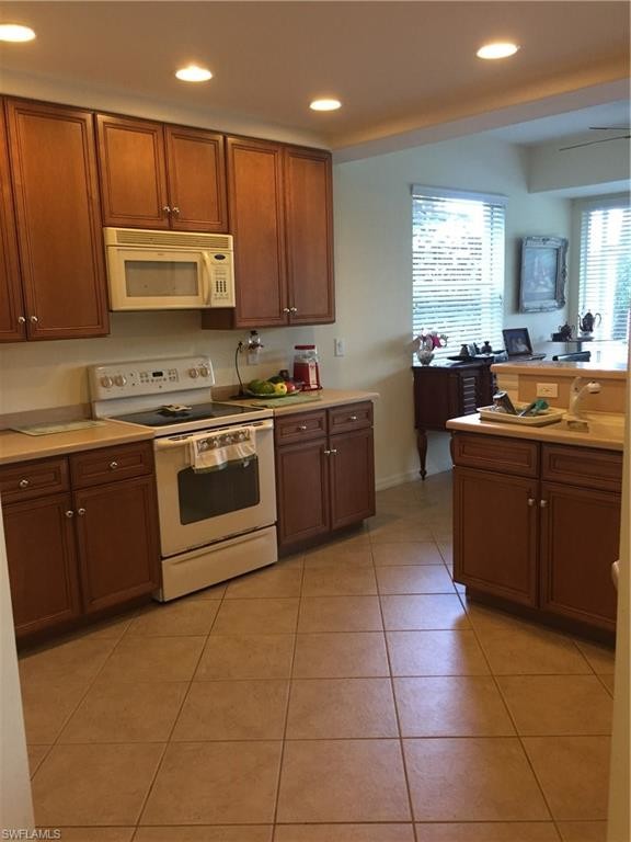 Building Photo - 13070 Sandy Key Bend