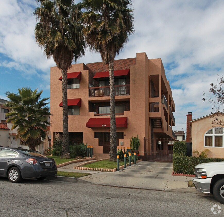 Primary Photo - 339 Irving Ave