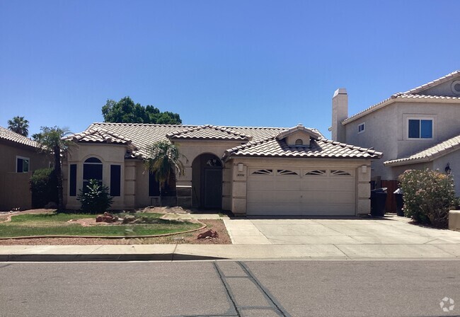 Building Photo - 18230 N 85th Dr