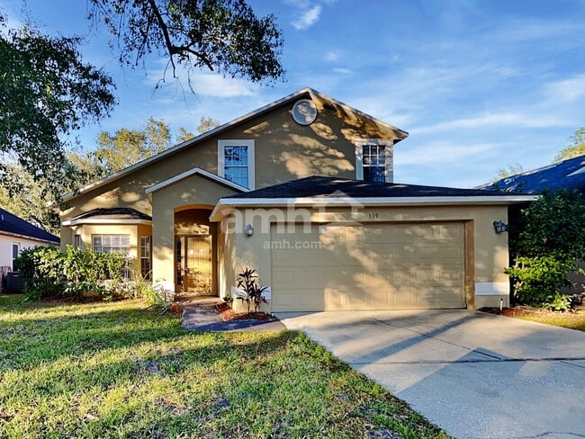 Building Photo - 119 Lancer Oak Dr
