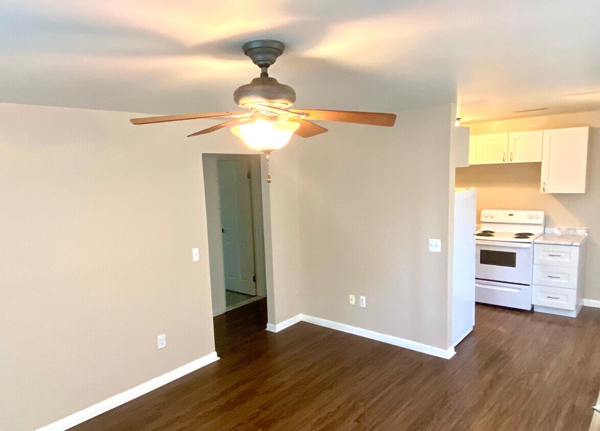 2404 Warner Pl, Ann Arbor, MI 48104 Townhome Rentals in Ann Arbor MI