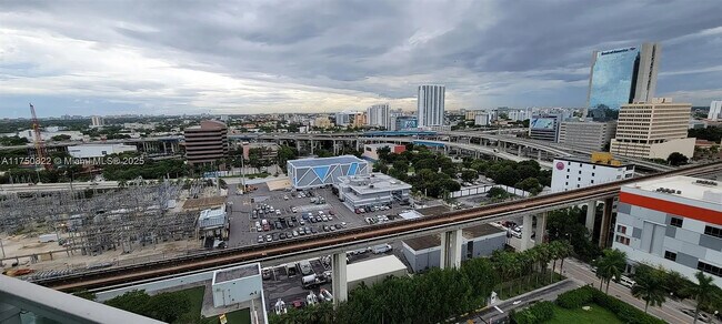 Foto del edificio - 90 SW 3rd St