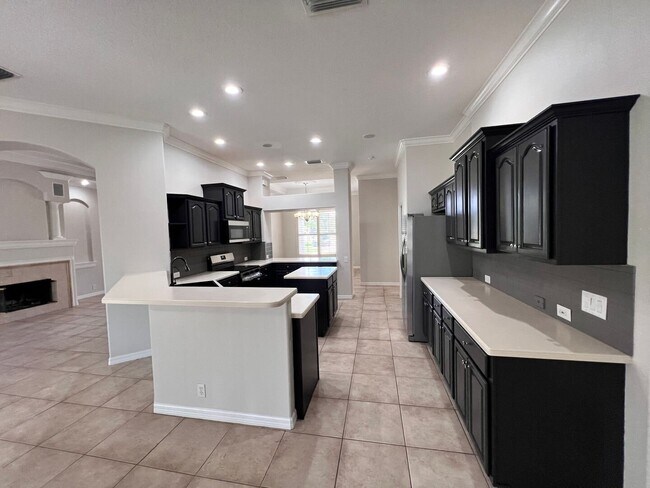 Building Photo - 2545 Partridge Dr
