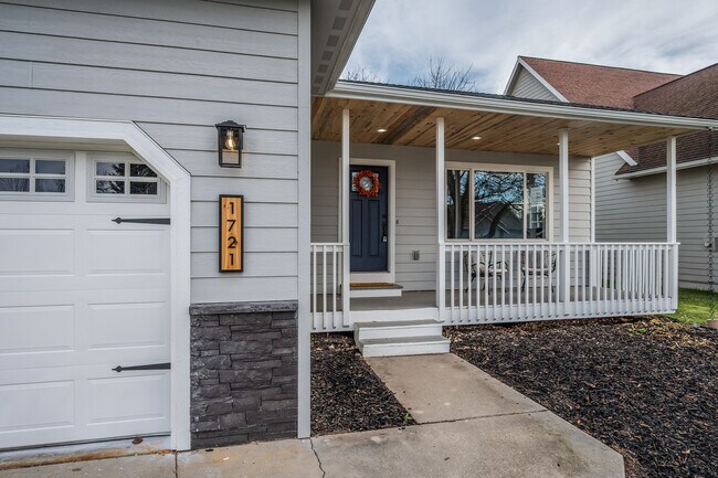 Foto del edificio - 1721 Northshore Dr