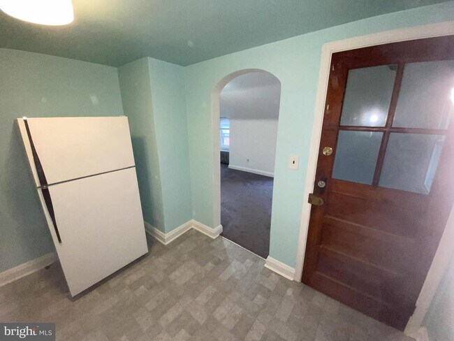 Building Photo - 4129 Cliffvale Rd